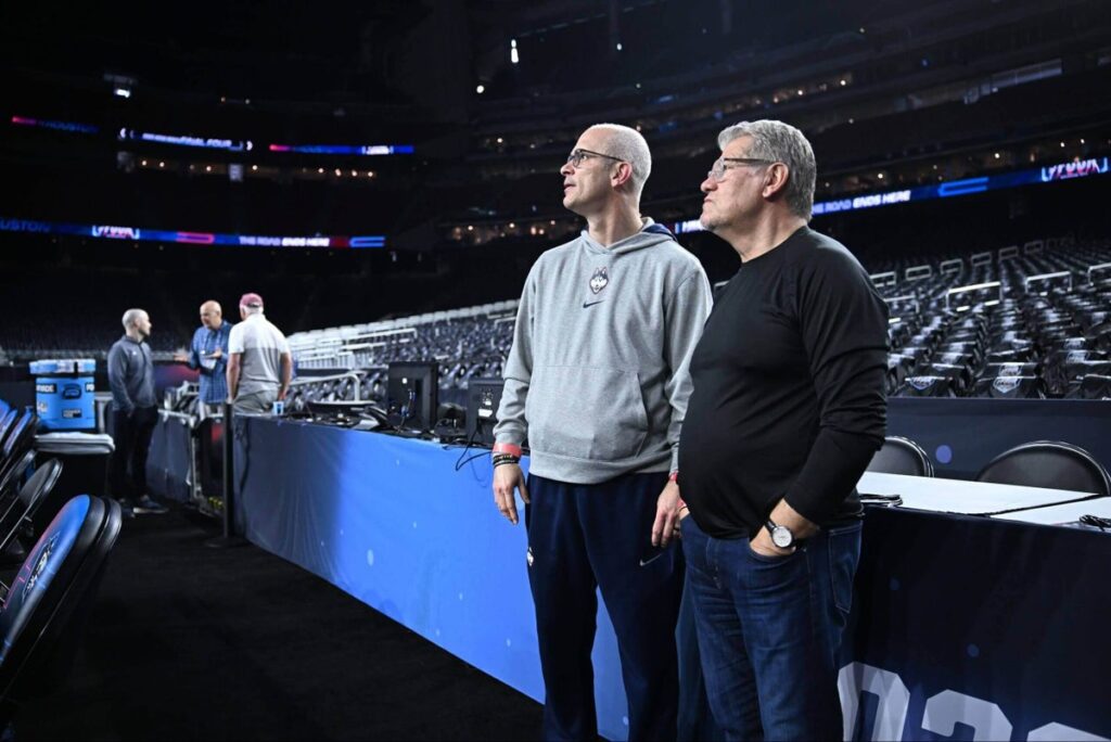 At UConn, Dan Hurley and Geno Auriemma share a bond over life at the top of college basketball
