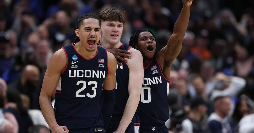 Illinois vs. UConn live updates: Men’s March Madness 2026 Final Four predictions, odds and latest